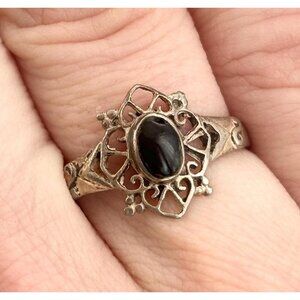 Art Deco Black Onyx Cutout Frame Oval 925 Sterling Silver Vintage Ring - sz 7